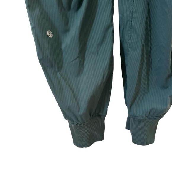 Lululemon Dance Studio Mid-Rise Jogger *Full Length Dark Forest Size 2 - Picture 8 of 13